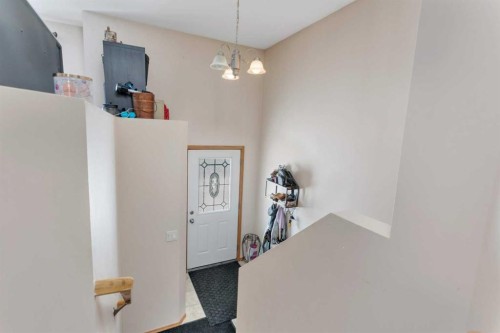 6205 Orr Drive, Red Deer, AB - Indoor Photo Showing Other Room