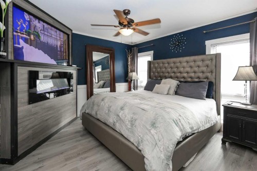 25 Kee Close, Red Deer, AB - Indoor Photo Showing Bedroom