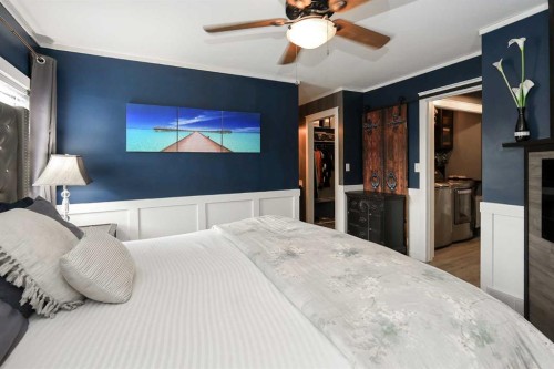 25 Kee Close, Red Deer, AB - Indoor Photo Showing Bedroom