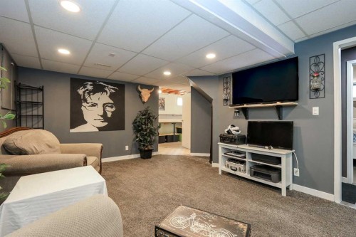 25 Kee Close, Red Deer, AB - Indoor