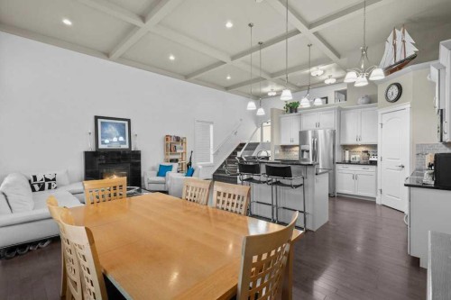 25 Leaside Crescent, Sylvan Lake, AB - Indoor