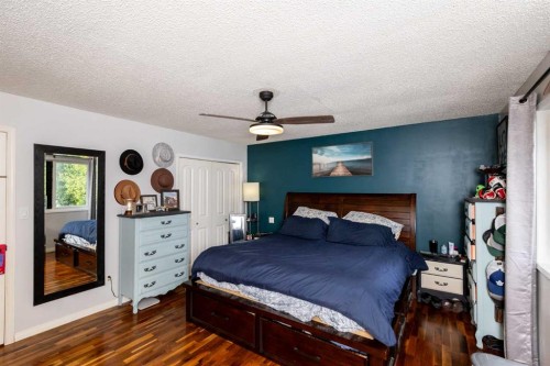 62 Rupert Crescent, Red Deer, AB - Indoor Photo Showing Bedroom