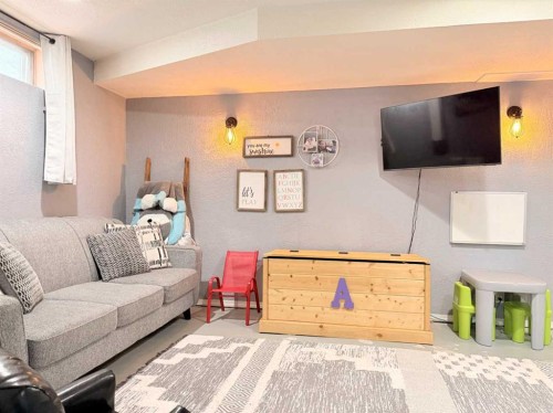 62 Rupert Crescent, Red Deer, AB - Indoor