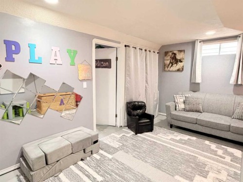 62 Rupert Crescent, Red Deer, AB - Indoor