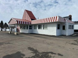 5208 49 Ave Redwater, AB T0A 2W0