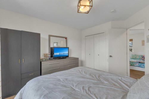 26 Mckinlay Crescent, Lacombe, AB - Indoor Photo Showing Bedroom