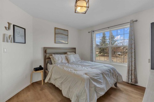 26 Mckinlay Crescent, Lacombe, AB - Indoor Photo Showing Bedroom
