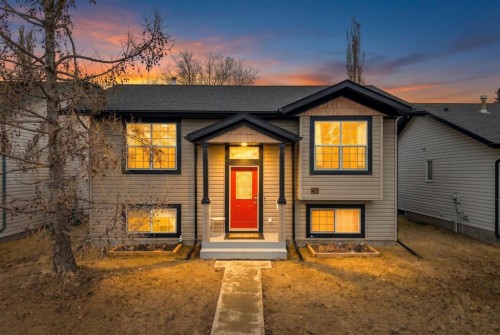 26 Mckinlay Crescent, Lacombe, AB - Outdoor With Fireplace
