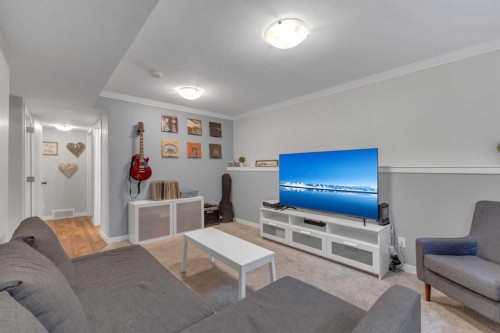 26 Mckinlay Crescent, Lacombe, AB - Indoor Photo Showing Other Room