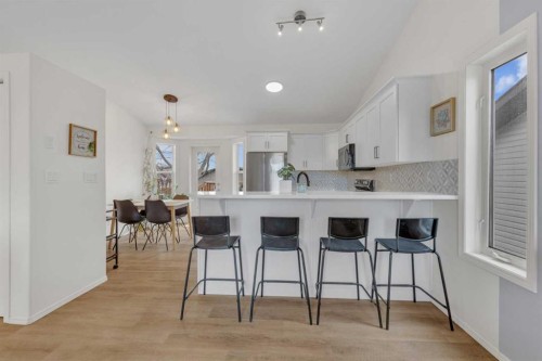26 Mckinlay Crescent, Lacombe, AB - Indoor Photo Showing Kitchen