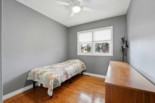 4624 49 Street, Red Deer, AB - Indoor Photo Showing Bedroom