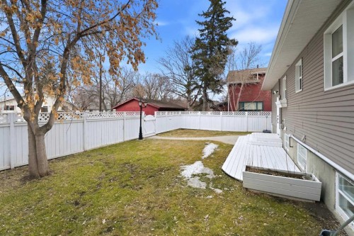 4624 49 Street, Red Deer, AB - Outdoor