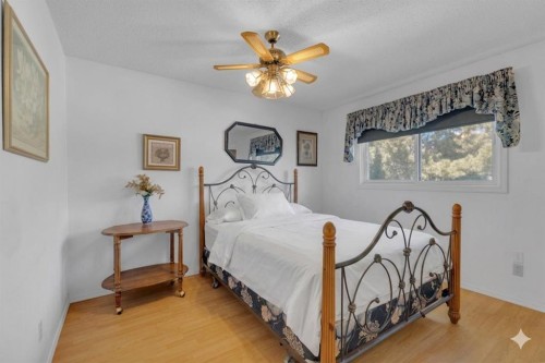 231 Barrett Drive, Red Deer, AB - Indoor Photo Showing Bedroom