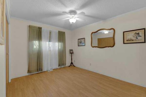 231 Barrett Drive, Red Deer, AB - Indoor Photo Showing Other Room