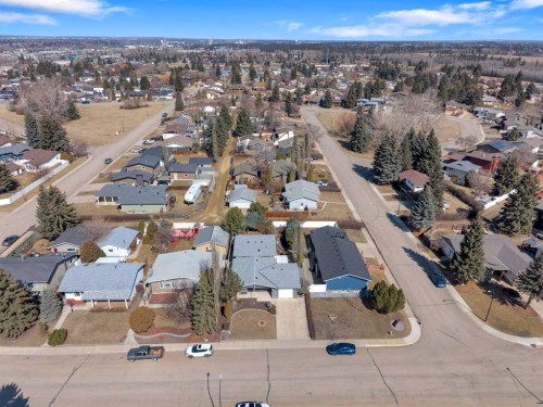 231 Barrett Drive, Red Deer, AB - Outdoor With View