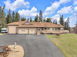 332-27111 Highway 597 Rural Lacombe County, AB T0M 0J0