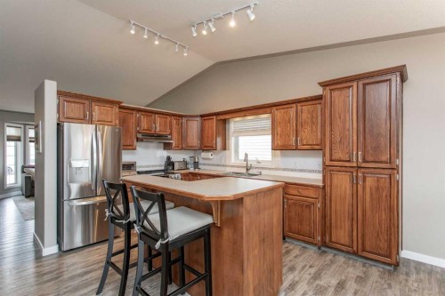 52 Archibald Crescent, Red Deer, AB - Indoor Photo Showing Kitchen