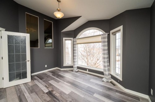 60 Daniel Close, Red Deer, AB - Indoor Photo Showing Other Room