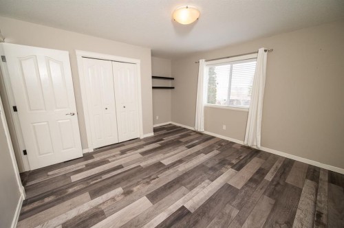 60 Daniel Close, Red Deer, AB - Indoor Photo Showing Other Room