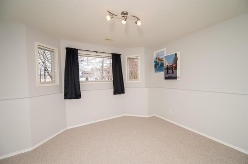 60 Daniel Close, Red Deer, AB - Indoor Photo Showing Other Room