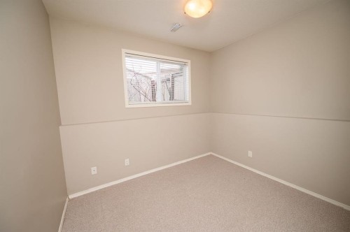 60 Daniel Close, Red Deer, AB - Indoor Photo Showing Other Room