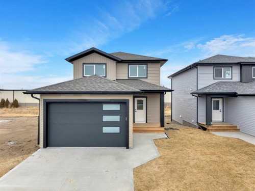 123 Hampton Crescent  Sylvan Lake, AB T4S 1S8