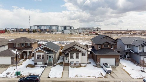 67 Bowman Circle, Sylvan Lake, AB - Outdoor With Facade