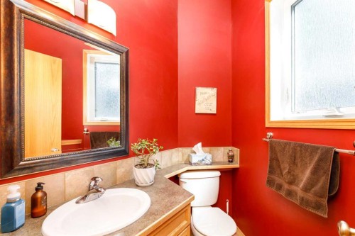 64 Lacey Close, Red Deer, AB - Indoor Photo Showing Bathroom