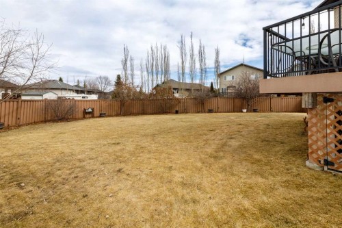 64 Lacey Close, Red Deer, AB - Outdoor