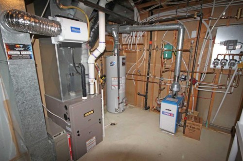 25 Willow Springs Crescent, Sylvan Lake, AB - Indoor Photo Showing Basement