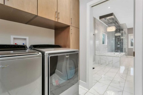 310 Jarvis Glen Way, Jarvis Bay, AB - Indoor Photo Showing Laundry Room