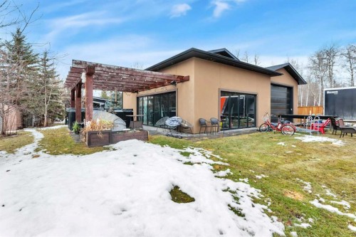 310 Jarvis Glen Way, Jarvis Bay, AB - Outdoor