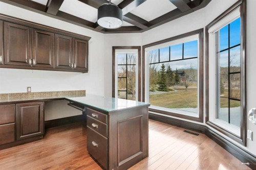 310 Jarvis Glen Way, Jarvis Bay, AB - Indoor Photo Showing Other Room