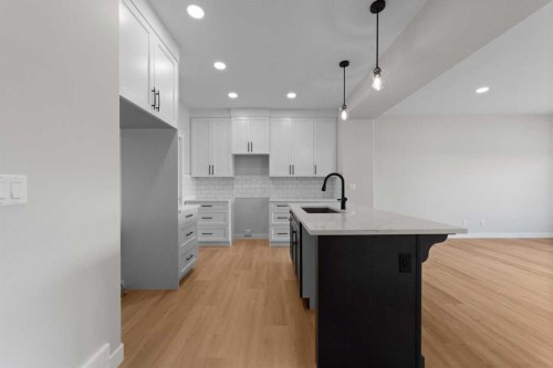 6336 26 Avenue, Camrose, AB - Indoor Photo Showing Kitchen With Upgraded Kitchen