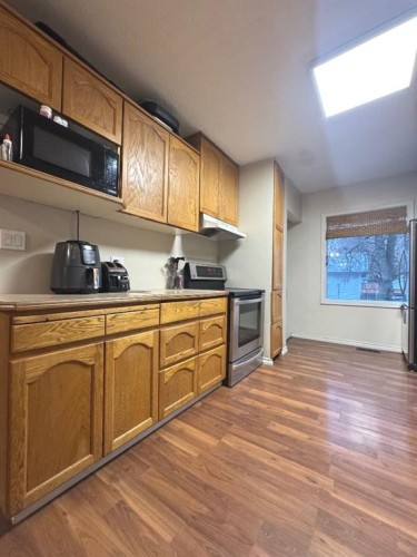 5319 47 Avenue, Wetaskiwin, AB - Indoor Photo Showing Kitchen