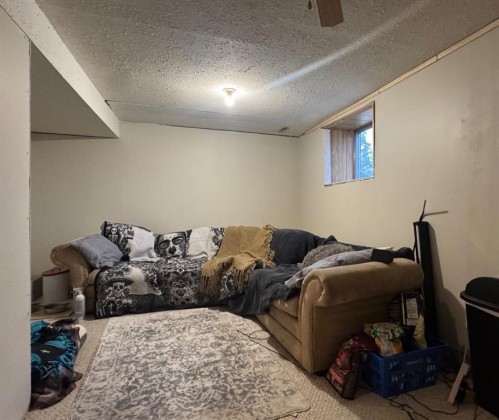 5319 47 Avenue, Wetaskiwin, AB - Indoor