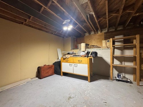 5319 47 Avenue, Wetaskiwin, AB - Indoor Photo Showing Basement