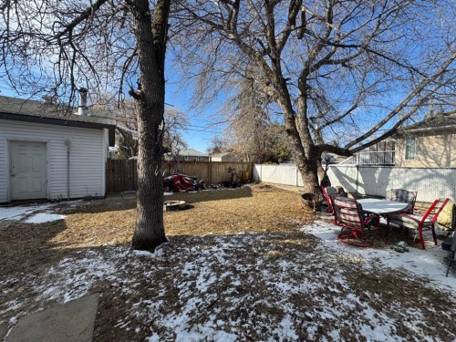 5319 47 Avenue, Wetaskiwin, AB - Outdoor