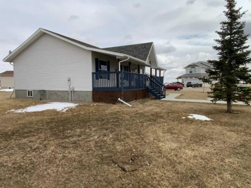 6 Cherry Lane Se, Three Hills, AB - Outdoor With Deck Patio Veranda