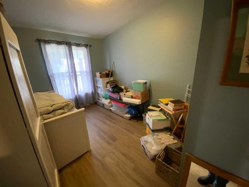 6 Cherry Lane Se, Three Hills, AB - Indoor Photo Showing Other Room