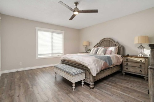 6313 Erickson Drive, Camrose, AB - Indoor Photo Showing Bedroom