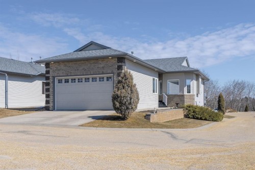 19-5405 39 Avenue  Camrose, AB T4V 5B6