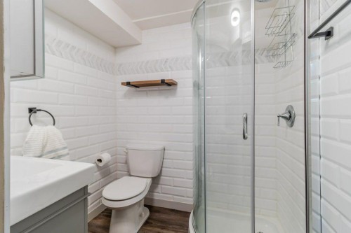 34128 Range Road 21, Rural Red Deer County, AB - Indoor Photo Showing Bathroom