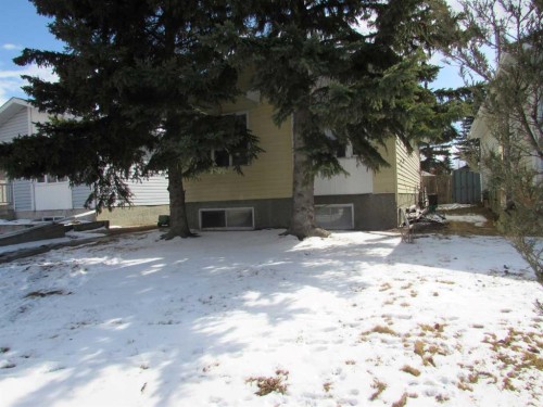 65 Roberts Crescent, Red Deer, AB - Outdoor