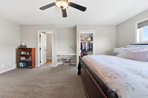 152 Vincent Close, Red Deer, AB - Indoor Photo Showing Bedroom