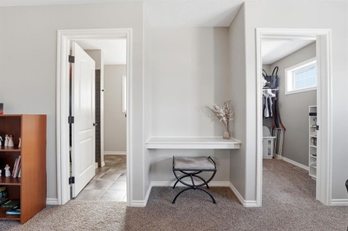 152 Vincent Close, Red Deer, AB - Indoor