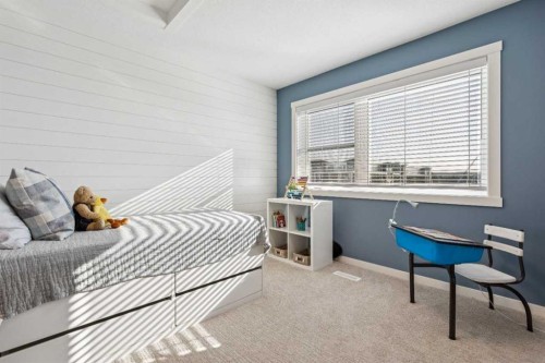 111-63 Belmont Passage Sw, Calgary, AB - Indoor Photo Showing Bedroom