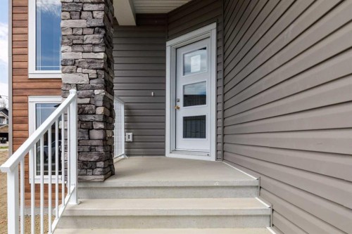 52 Everson Close, Red Deer, AB 