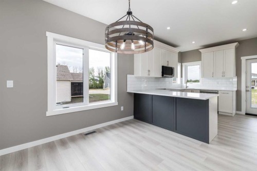 52 Everson Close, Red Deer, AB 