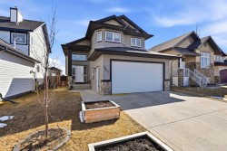 6827 59 St Close Rocky Mountain House, AB T4T 1V9